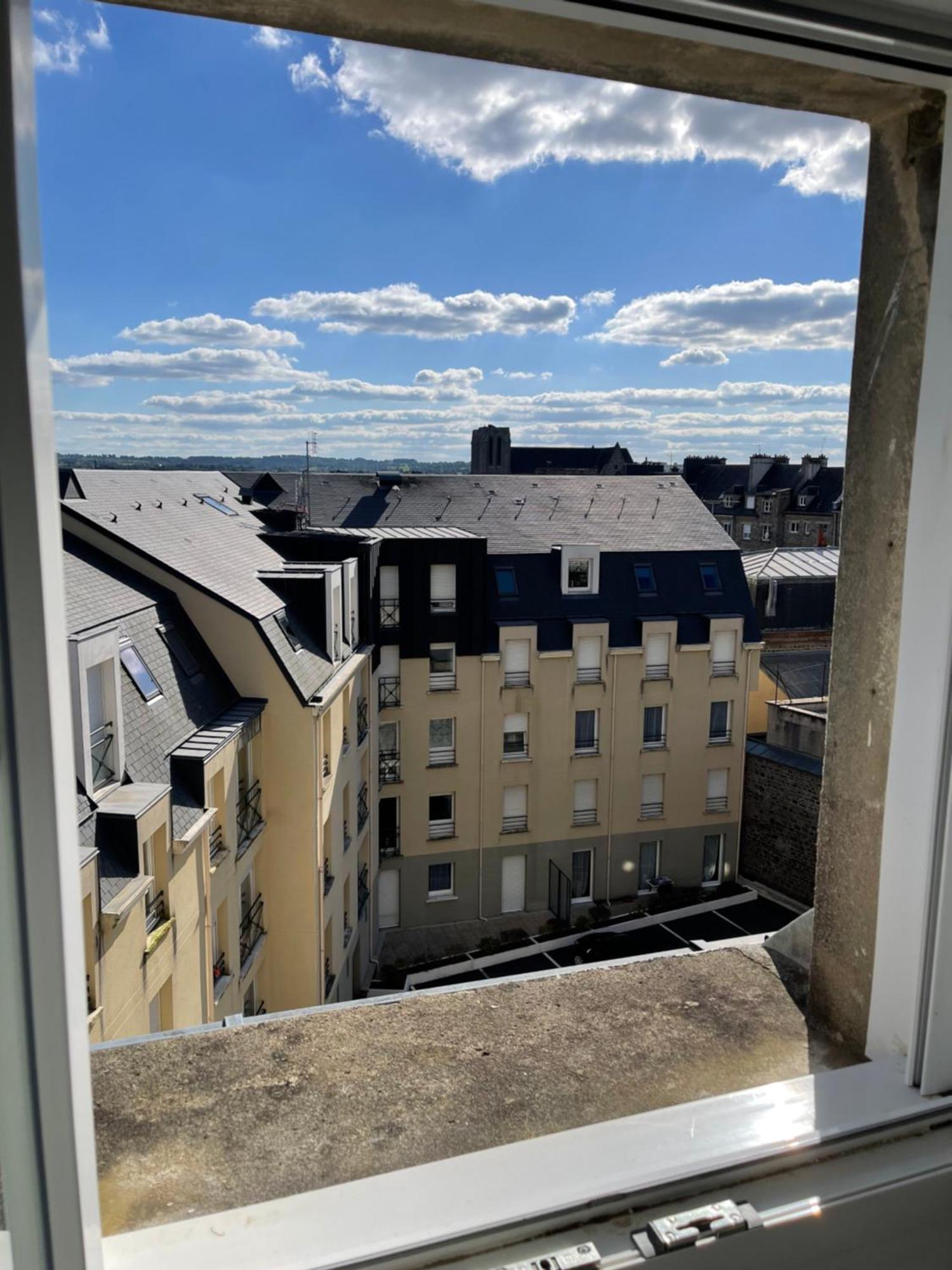 Appartement Renove Tout Equipe, Centre Ville, Proche De La Gare Et Commerce Флерс Екстериор снимка
